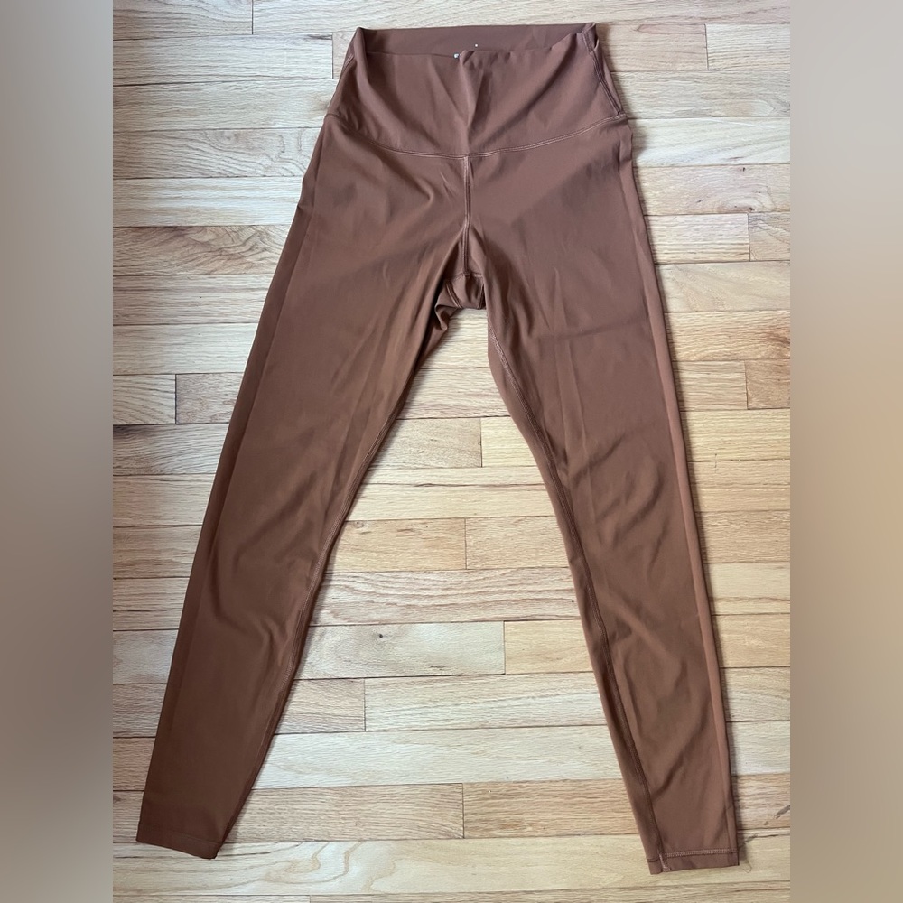 Everlane medium Rust Orange Women’s Athleisure Leggings Recycled Nylon